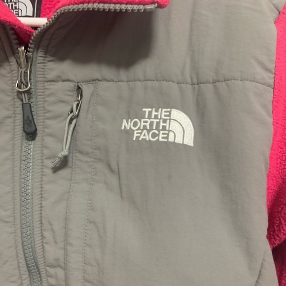 The North Face zip fleece hot pink and gray - Picture 3 of 7